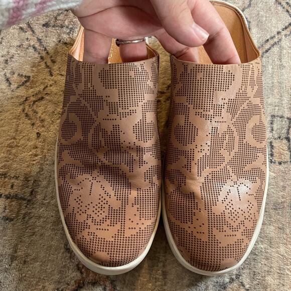 MIDAS Layland Light Blush Leather Slip On Platform Sneakers EU 37 / US 6.5 EUC - Picture 5 of 10